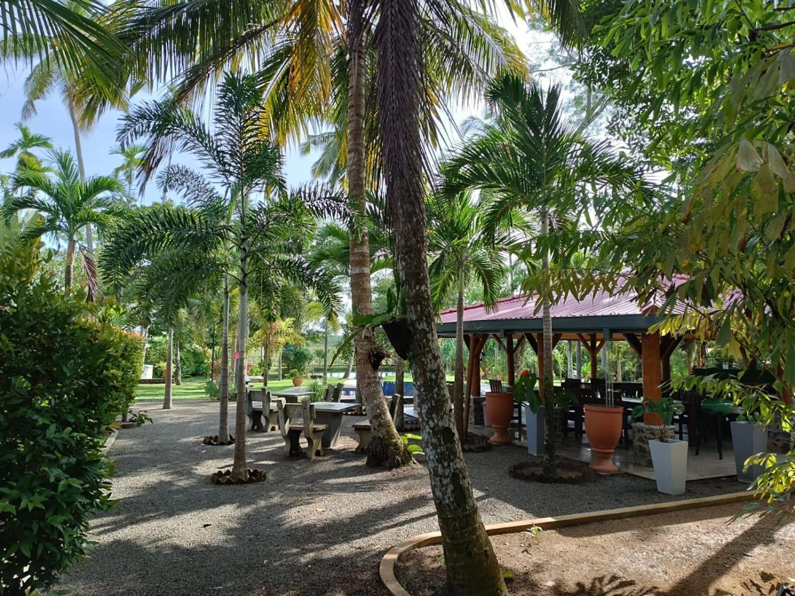 Avalon Village Resort Induruwa Exteriör bild